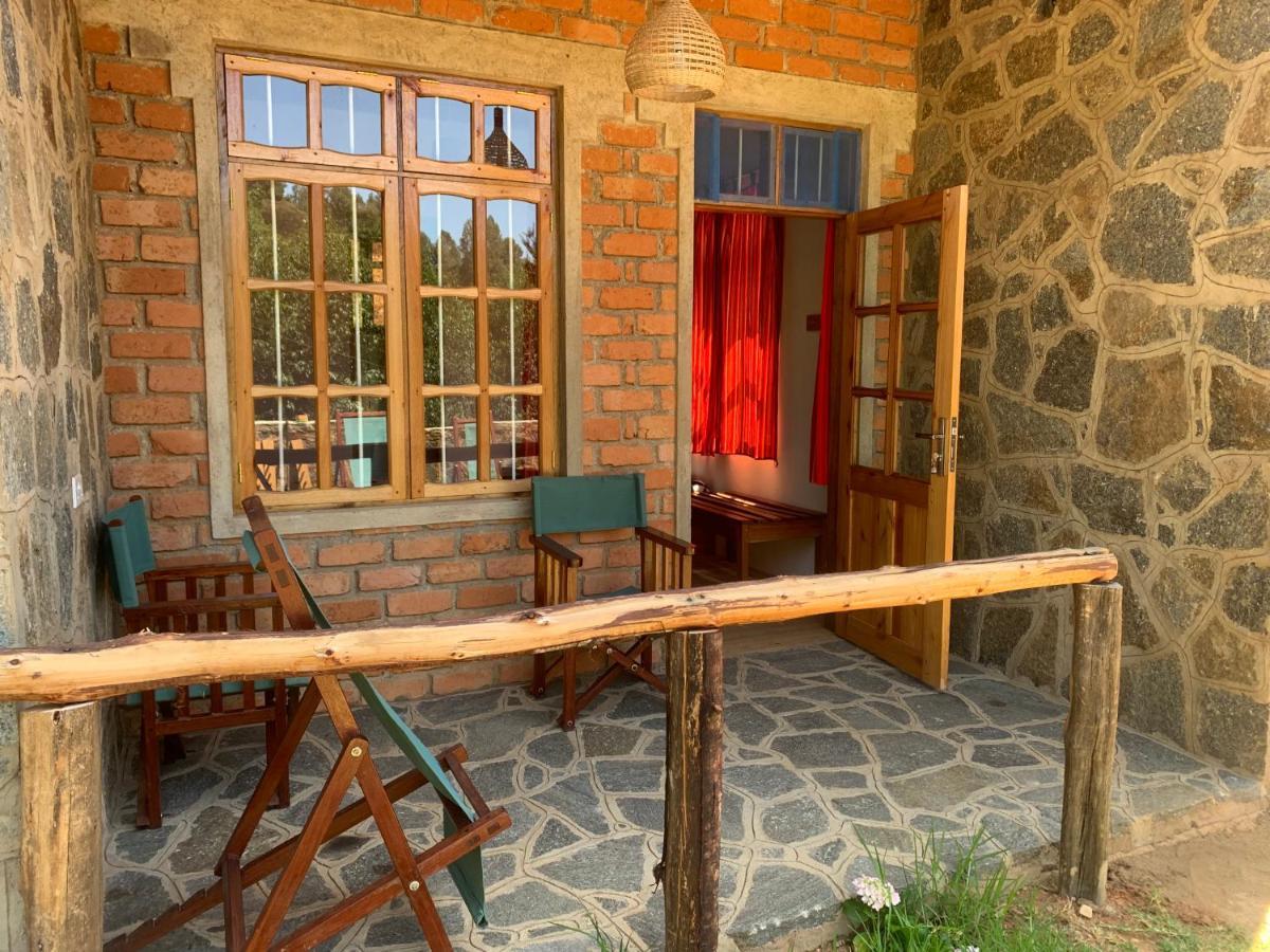 David Crater Homestay Lushoto Экстерьер фото