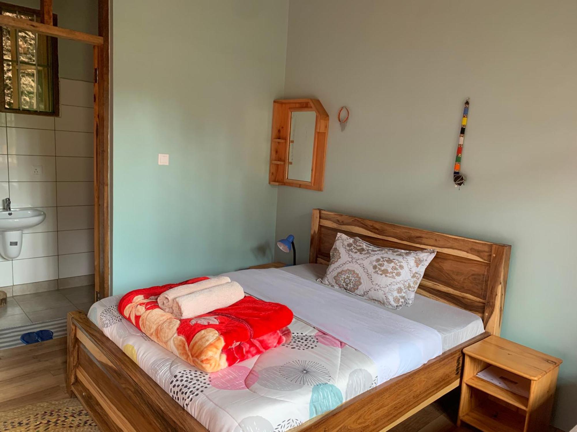 David Crater Homestay Lushoto Экстерьер фото